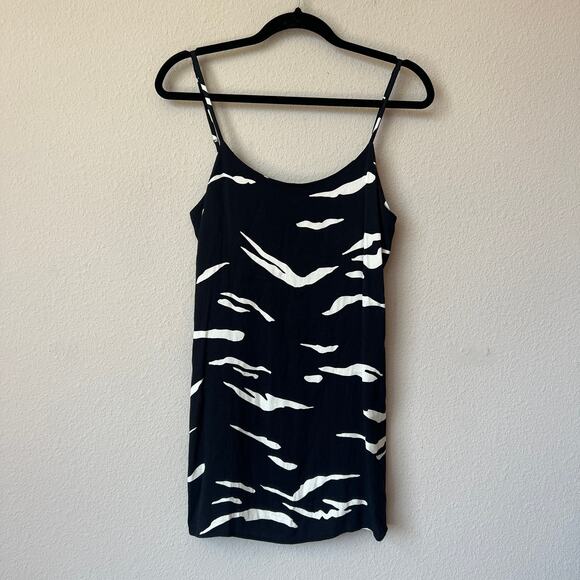 Reformation Lindsay Dress in Mustang Size 6 - Picture 2 of 5